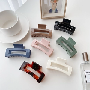 Pince à Cheveux Coréenne Minimaliste Évidée Rectangulaire Pour Femmes Grande Pince à Cheveux en Plastique Brillant Accessoires de Coiffure