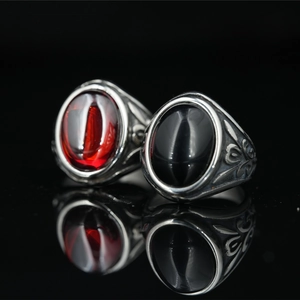 Vintage Maya Style Stainless Steel Carved Ring For Men Women Gothic Red Black Rhinestone Oval Stone Signet Ring Jewelry