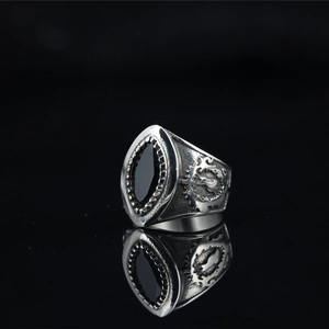 Vintage Punk Skull Wings Titanium Steel Ring Marquise Black Rhinestone Biker Ring Retro Gothic Rock Jewelry For Men Women