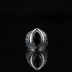 Vintage punk skull motorcycle ring with black marquise stone and mechanical gear relief