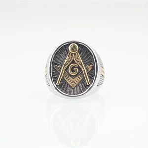 Men's Masonic signet ring in titanium steel with golden square and compass symbol