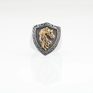 Retro shield ring with golden horse head relief and vintage silver finish