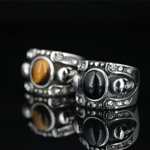 Vintage Gothic Punk Skull Ring Titanium Steel Men Ring Antique Silver Finish With Black Obsidian Tiger Eye Stone Jewelry