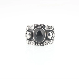 Gothic punk rock titanium steel ring with black gemstone and skull carving