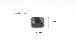 Détails d'une bague pour homme avec pierre noire de 14x15,7mm et un poids de 11g