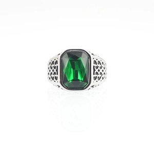 Vintage titanium steel ring with emerald gemstone and baroque style carved pattern