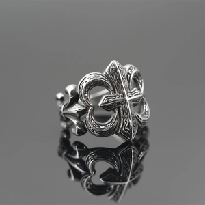 Vintage gothic cross ring in silver finish with fleur-de-lis and oxidized retro texture