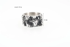 Detailed view of industrial retro ring showing 14.4mm width and 20.4g weight specs