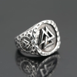 Vintage Viking Valknut ring in stainless steel with Nordic knot and embossed details