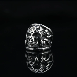 Gothic Punk Skull Ring For Men Retro Titanium Steel Skeleton Finger Ring With Rhinestone Hip Hop Biker Jewelry Gift