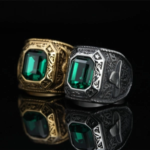Vintage Stainless Steel Emerald Cut Rhinestone Eagle Ring Punk Relief Band For Men Retro Gothic Jewelry Birthday Gift