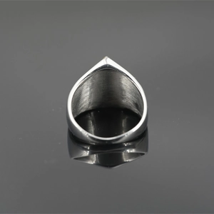 Minimalist punk style silver stainless steel ring with unique pointed geometric design