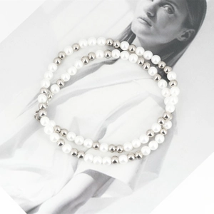 Minimalist titanium steel necklace with alternating white pearls and silver beads