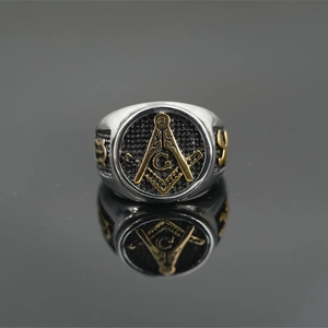 Punk style Masonic Freemason ring in titanium steel with black texture and gold square compass