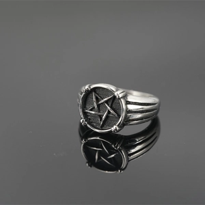 Vintage Pentagram Titanium Steel Ring Retro Punk Gothic Finger Band For Men Women Hip Hop Fashion Jewelry Gift