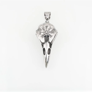 Pendentif crâne de corbeau viking en acier inoxydable avec boussole Vegvisir gravée