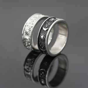 Bague Vintage En Acier Inoxydable Pour Homme Femme Soleil Lune Étoile Relief Céleste Mystique Anneau Bohème Bijoux Couple Mode