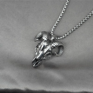 Collier avec pendentif tête de buffle rétro en acier inoxydable pour hommes et femmes