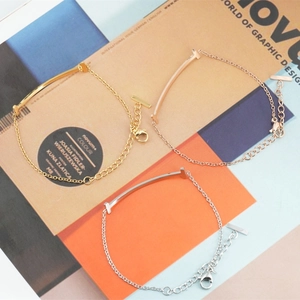 Minimalistisches T-Lächeln Gebogene Stange Armband Für Damen Polierter Edelstahl Verstellbare Gliederkette Mode Schmuck Handgelenk Zubehör