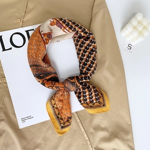 Vintage British Style Horse Printed Polyester Satin Square Scarf Houndstooth Color Block Neckerchief For Women Fashion Accessory