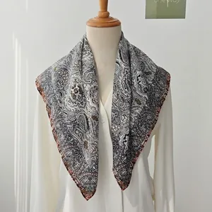Vintage Paisley Muster Bedruckter Quadratschale Für Damen Polyester Satin Gefühl Schal Vielseitiger Halsschal Mode Grau
