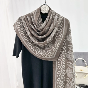 Women's Ethnic Floral Print Shawl Scarf Lightweight Polyester Mandala Pattern Wrap For Travel Photography Fashion Accessory