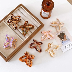 Korean Style Hollow Butterfly Acetate Hair Claw Clip For Women Vintage Marble Pattern Large Shark Hair Clip Hair Accessories