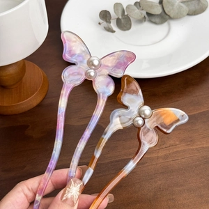 Elegant acetate butterfly hair pins with pearls and gradient color for hair styling