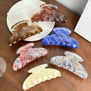 French Acetate Hair Claw Clip With Faux Artificial Pearls Elegant Shell Shape Marble Tortoise Large Shark Clip For Women Hair Accessory