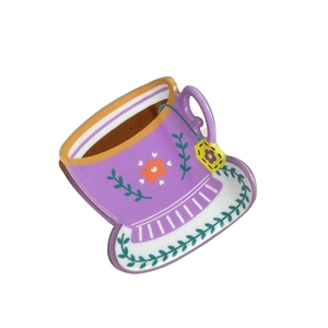 Pinza per capelli a tazza di caffè viola con motivi floreali e ciondolo a bustina di tè