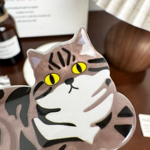 Pince à cheveux chat mignonne en acrylique avec motif tigré marron et finition brillante