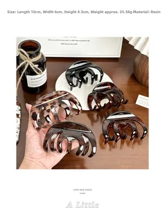 Detailed size chart for large resin hair claw clips measuring 10x6x4.5cm in various colors