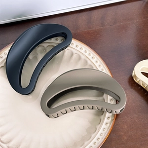 12cm French vintage hollow crescent hair claws in matte black and khaki finish