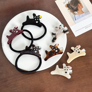 Barrettes et chouchous chiot en acétate avec détails de fleurs colorées pour cheveux