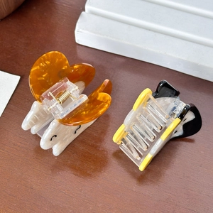 Cute acetate cartoon animal claw clips in orange heart and black yellow color blocking