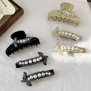 Elegante Pinza per Capelli in Acetato Con Künstliche Perle Sintetiche e Strass Accessorio per Capelli Francese Minimalista per Donna