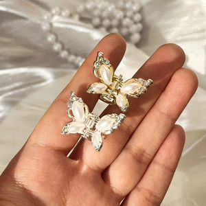Mini Schmetterling Haarklammern Set in Gold und Silber mit Strass und Perlen