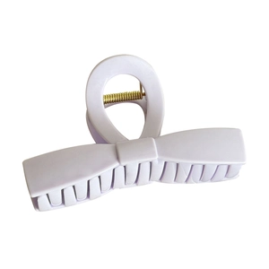 Elegant lavender matte butterfly hair claw clip with golden spring for women styling