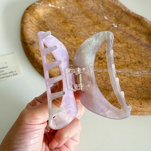 Elegante molletta per capelli a semicerchio in acetato viola cangiante per acconciature