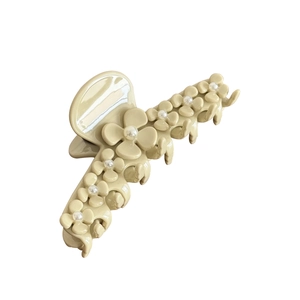 Elegant french acetate flower hair claw clip with pearl accents in beige finish