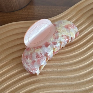 Elegant floral acetate hair claw clip in pink and cream for stylish women hairstyles