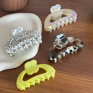 Acetate Flower Rhinestone Hair Claw Clip For Women Elegant Large Marbled Spotted Shark Clip For Thick Hair Versatile Headwear Gift