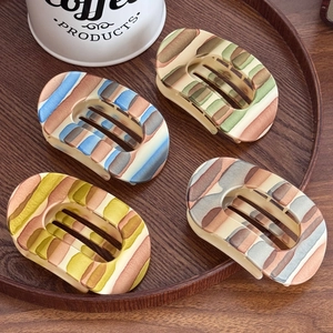 Matte Stripe Acetate Look Hair Claw Clip Retro Geometric Hollow Out Shark Clip For Women Elegant Daily Hair Accessories