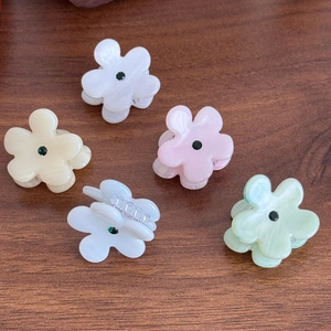 Fünfteiliges Set Gänseblümchen Mini-Haarklammern in Gelee-Farben mit Strasssteinen