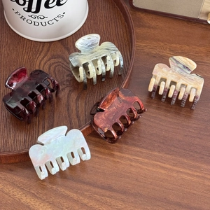 Elegant Acetate Hair Claw Clip For Women High Quality Marble Texture All-match Back Head Shark Clip Hair Accessories