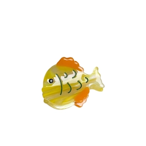 Niedliche Haarklammer aus Acetat in Fischform mit gelbem und orangefarbenem Design