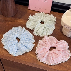 Scrunchie a Quadretti Gingham di Lusso Francese Con Bordo in Finta Perla Artificial Dolce Elastico in Tessuto Donna Accessori Capelli