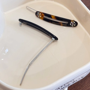 Französisches Set aus Schildpatt- und schwarzen Haarspangen mit funkelnden Strasssteinen