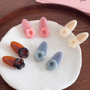 Lot de 8 barrettes à fleurs 3D colorées avec finition en résine d'acétate artisanale