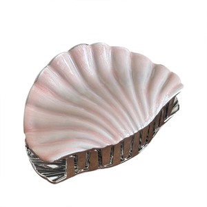 Elegant silver shell hair claw clip with pearlescent pink gradient for thick hair styling